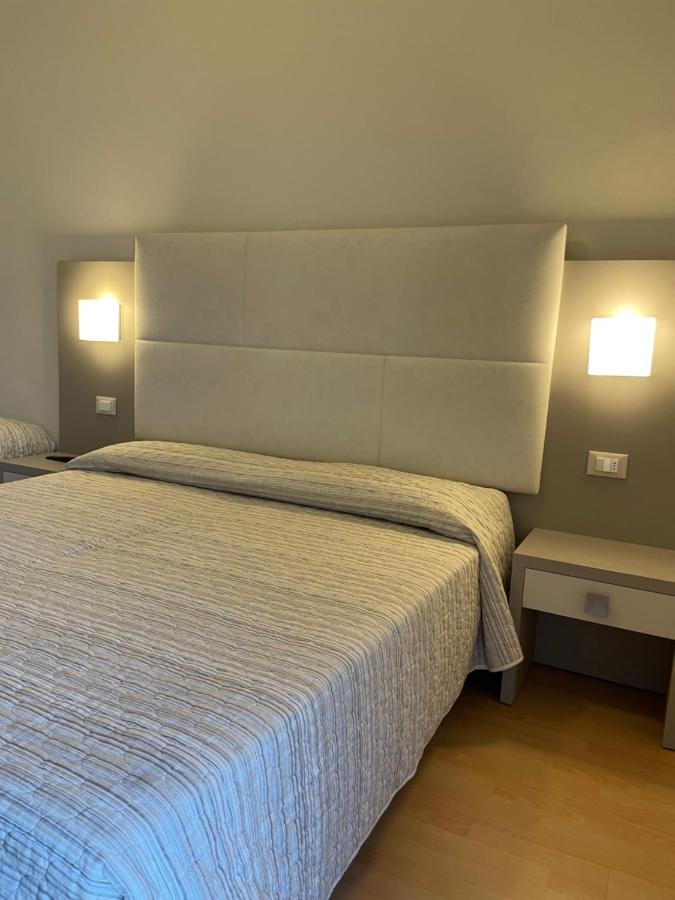 Hotel Vera Cesenatico Luaran gambar