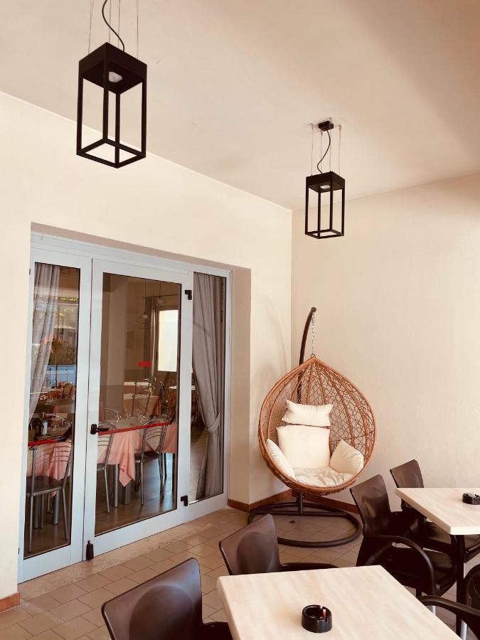 Hotel Vera Cesenatico Luaran gambar