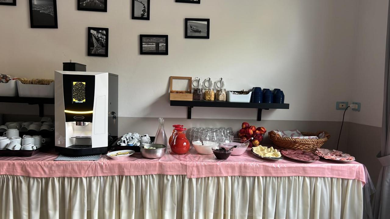 Hotel Vera Cesenatico Luaran gambar
